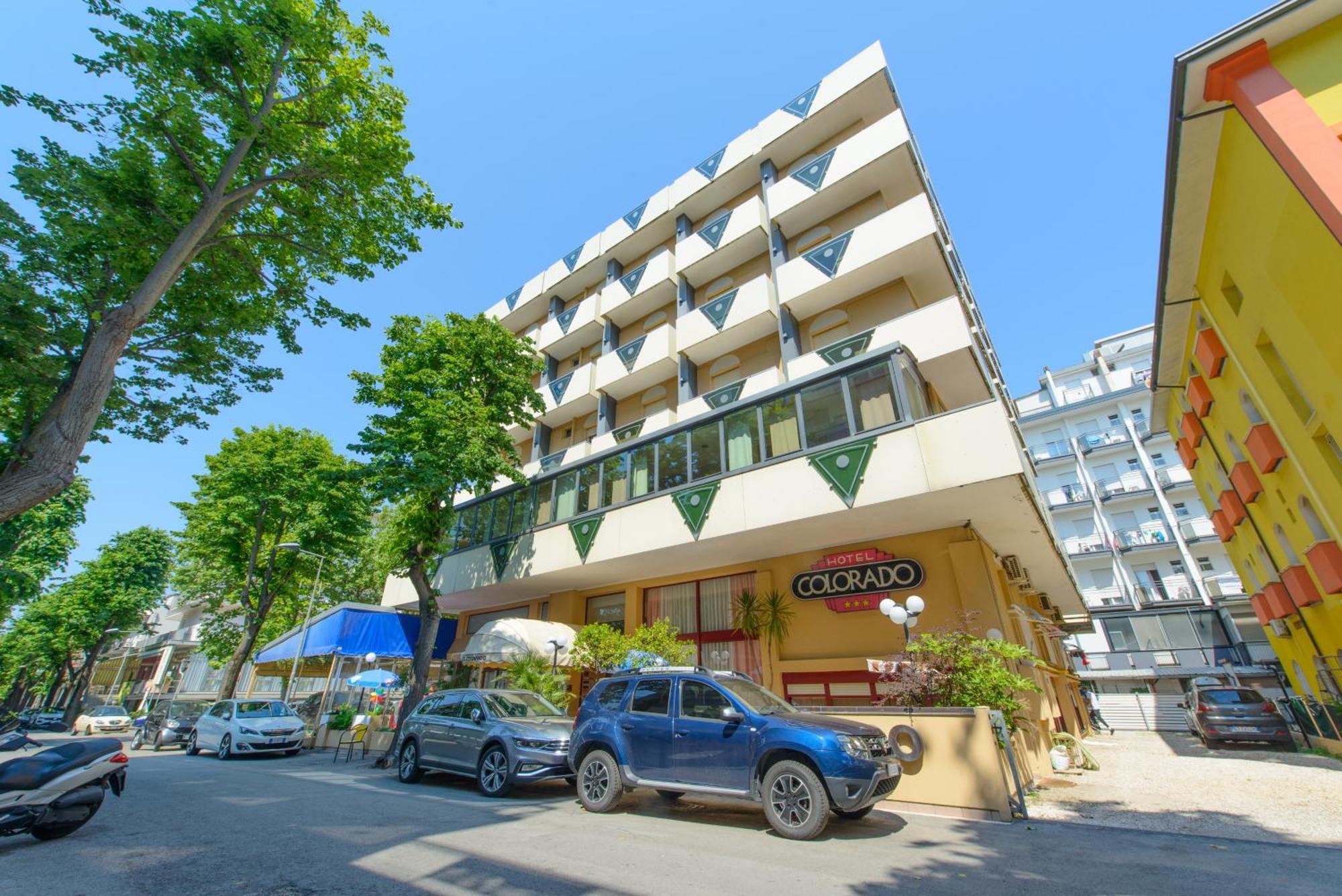Hotel Colorado Rimini Exteriör bild