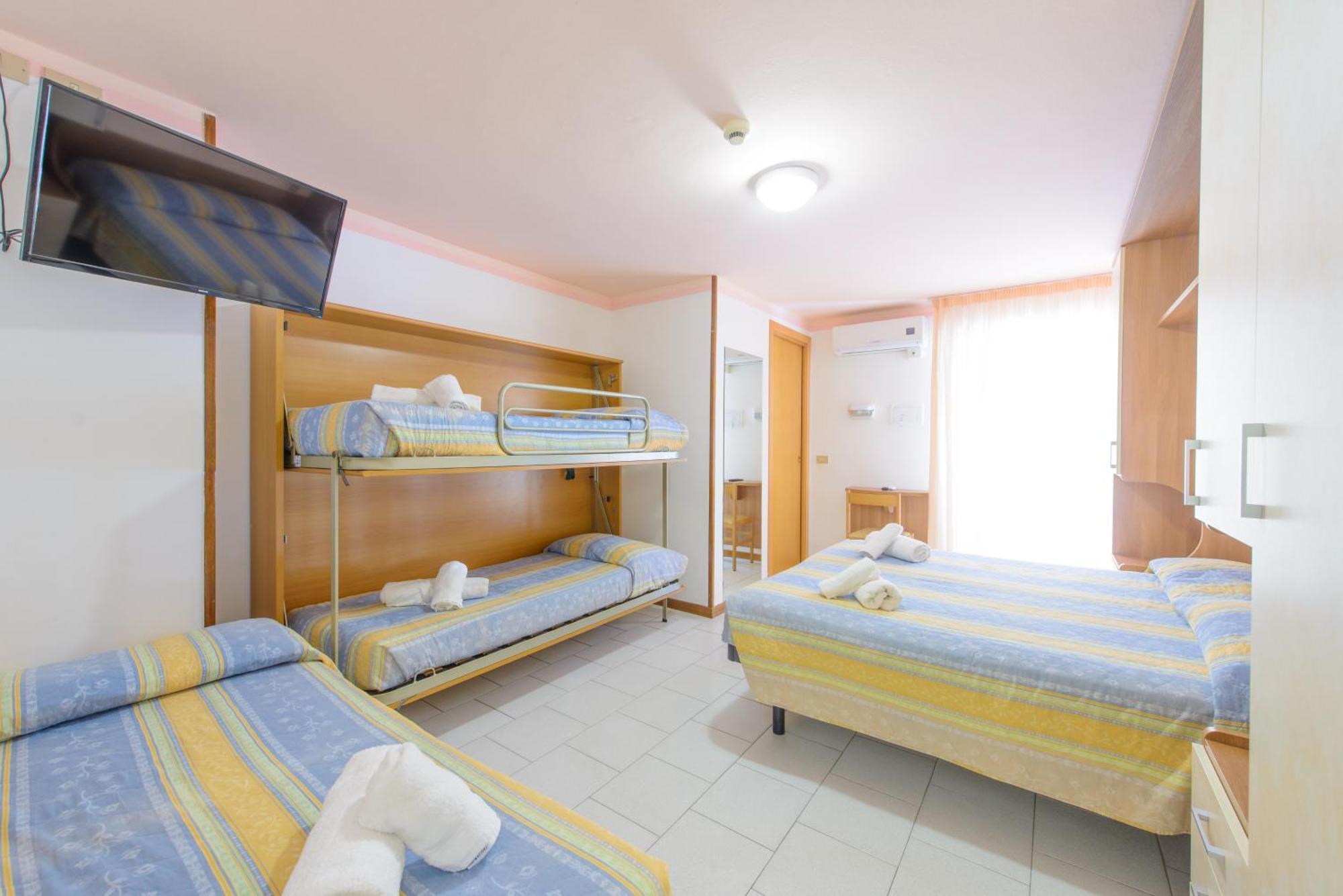 Hotel Colorado Rimini Exteriör bild